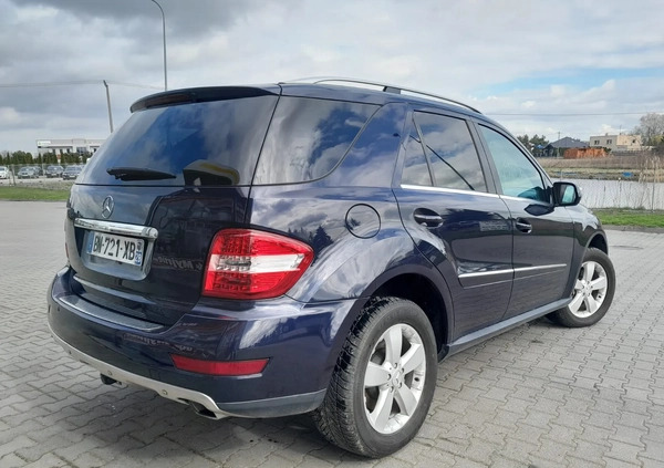 Mercedes-Benz ML cena 49700 przebieg: 198710, rok produkcji 2009 z Supraśl małe 191